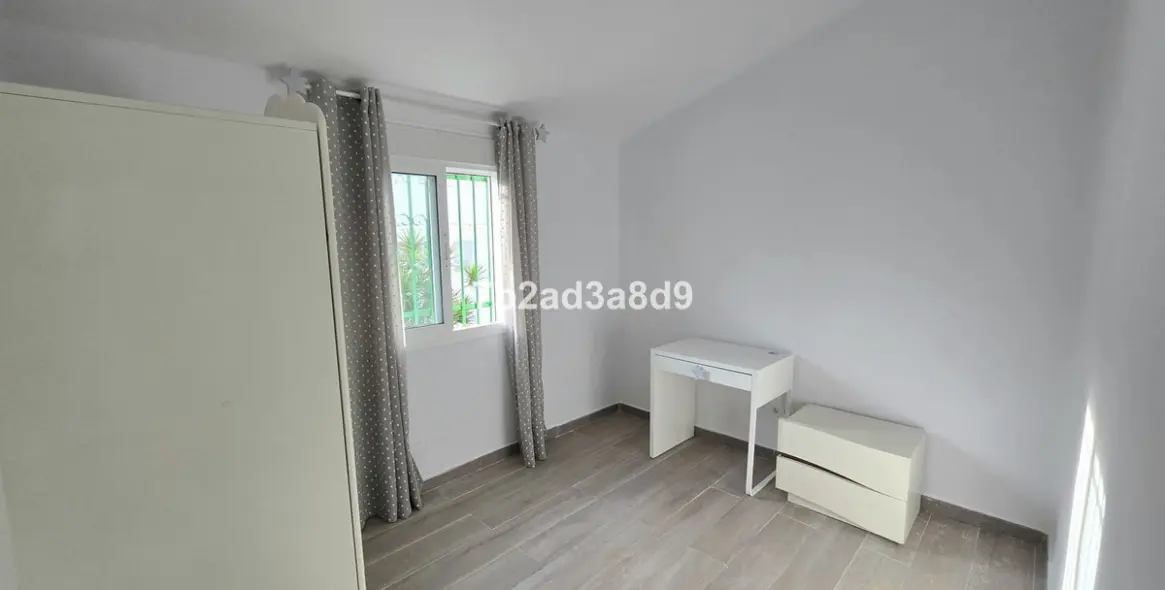 Long-term rent of townhouse in Atalaya 6