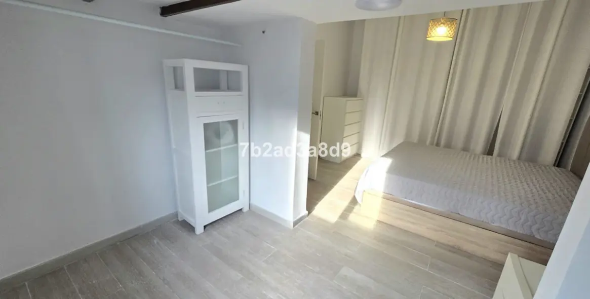 Long-term rent of townhouse in Atalaya 9