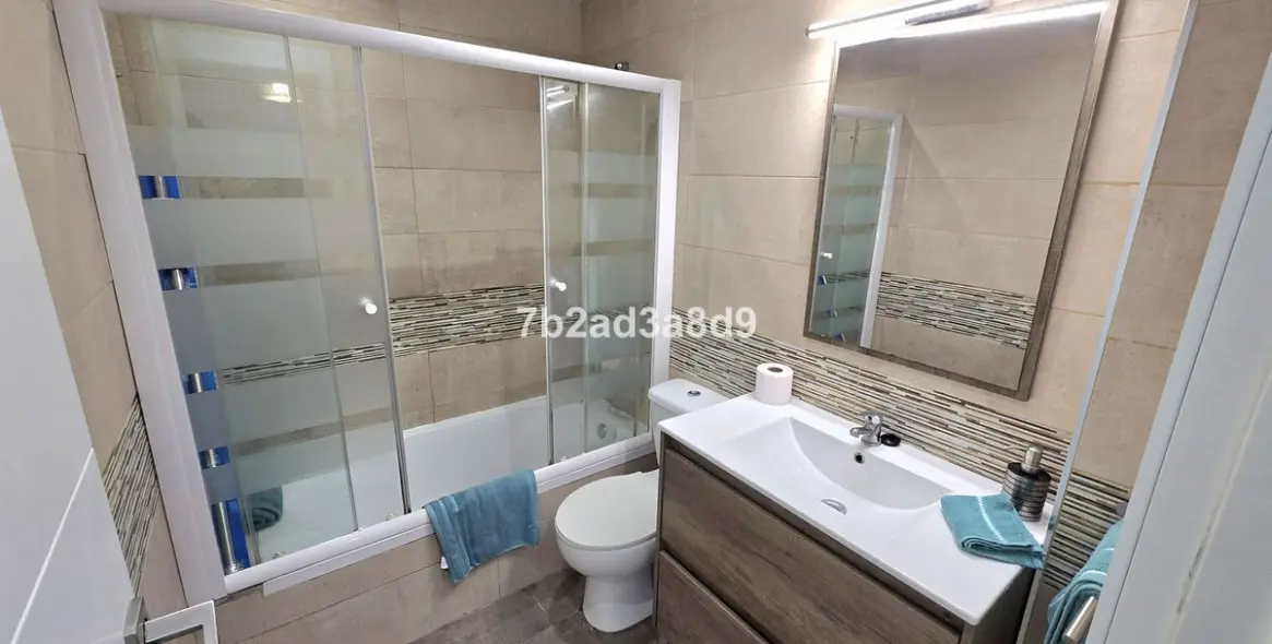 Long-term rent of townhouse in Atalaya 11