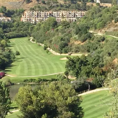 Venta de apartamento en planta baja en Los Arqueros