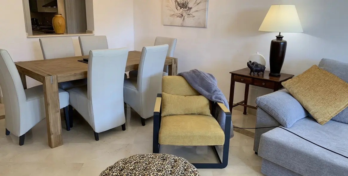 Продажа апартаментов на первом этаже в Los Arqueros 4