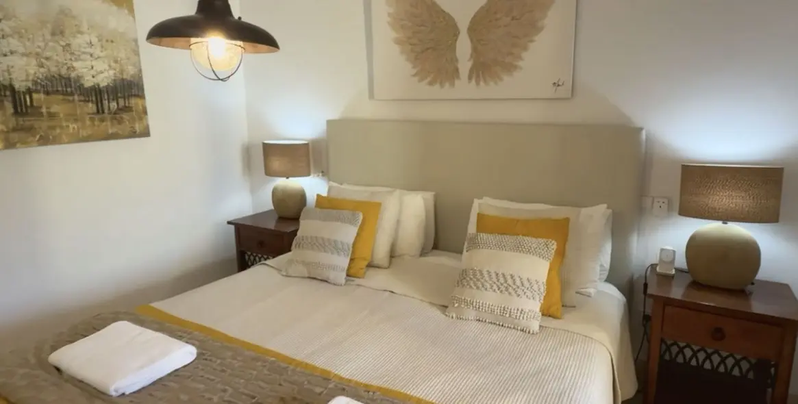 Продажа апартаментов на первом этаже в Los Arqueros 17