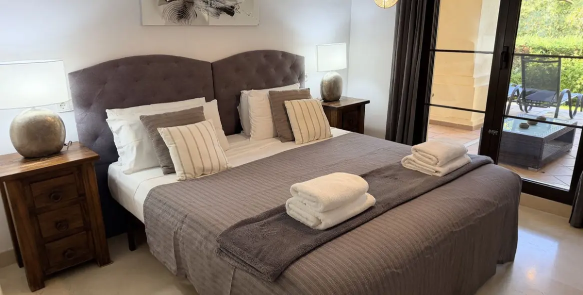 Продажа апартаментов на первом этаже в Los Arqueros 21