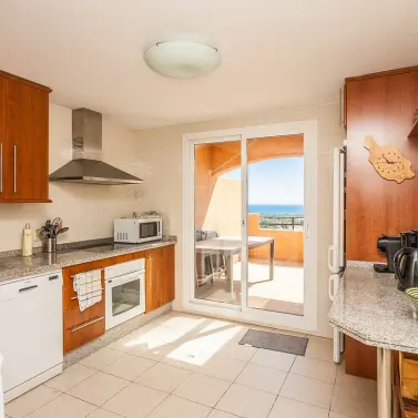 Venta de ático en Elviria