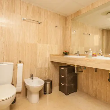 Venta de ático en Elviria