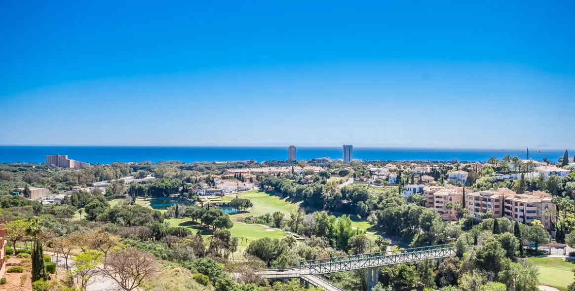 Venta de ático en Elviria 8