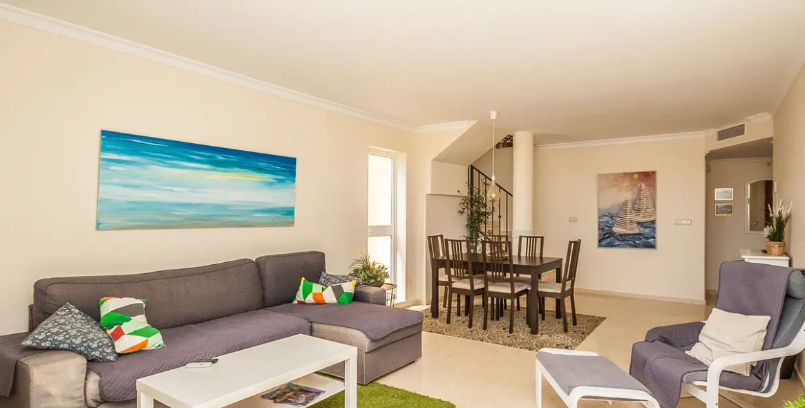 Venta de ático en Elviria 13