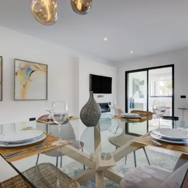 Venta de apartamento en planta media en Estepona