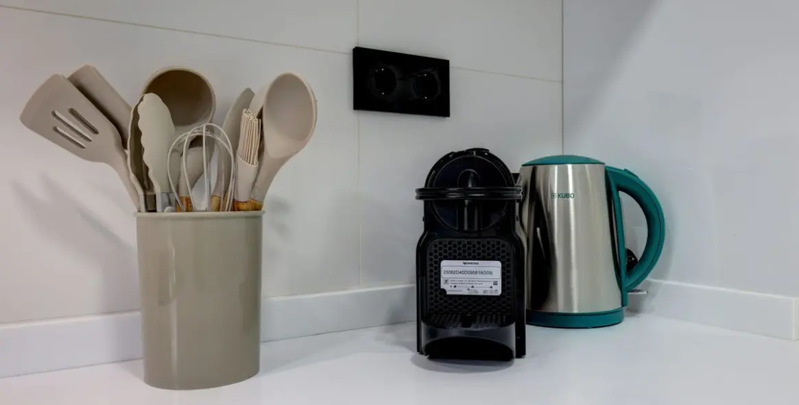 Venta de apartamento en planta media en Estepona 9