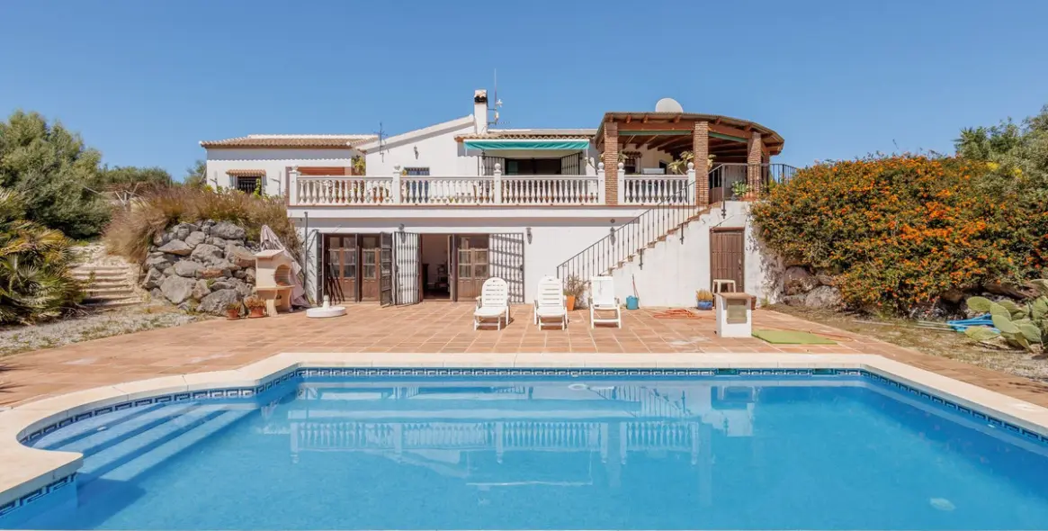 Venta de finca - cortijo en Alhaurín el Grande 2