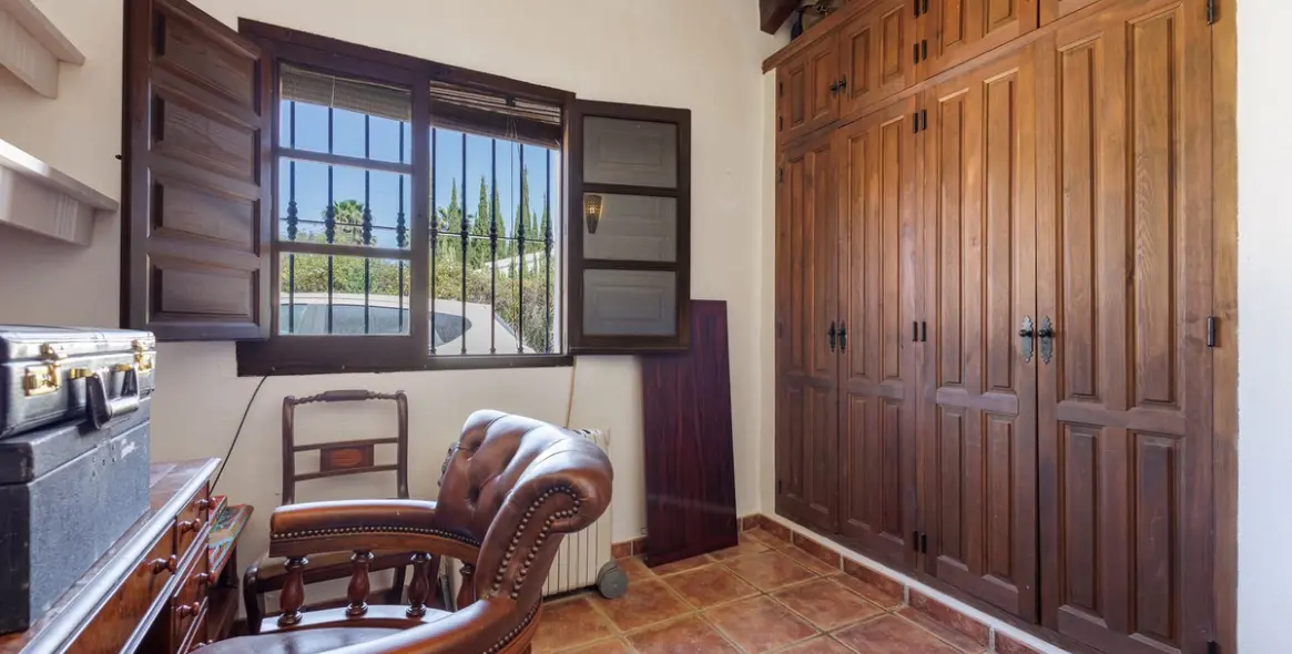 Venta de finca - cortijo en Alhaurín el Grande 11