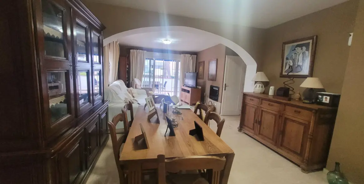 Продажа апартаментов на первом этаже в Nueva Andalucía 6