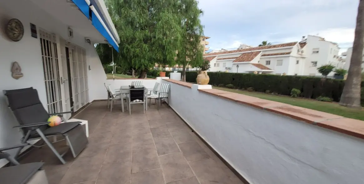 Продажа апартаментов на первом этаже в Nueva Andalucía 15