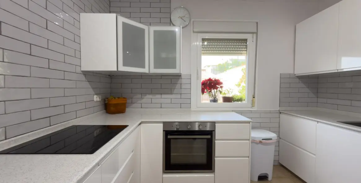 Продажа  отдельно стоящей виллы в Coín 18