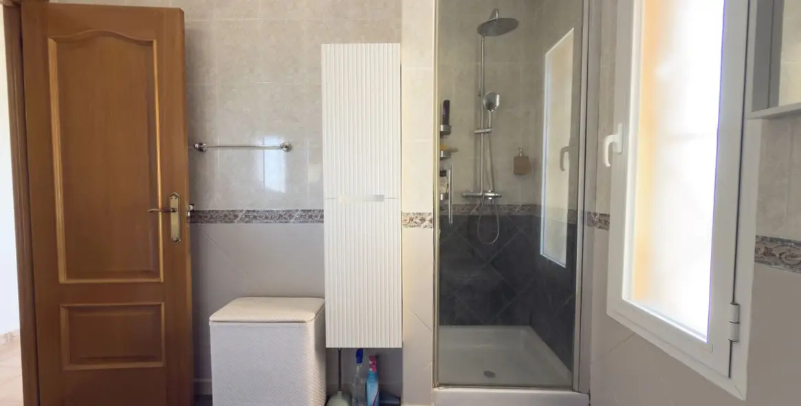 Продажа  отдельно стоящей виллы в Coín 33