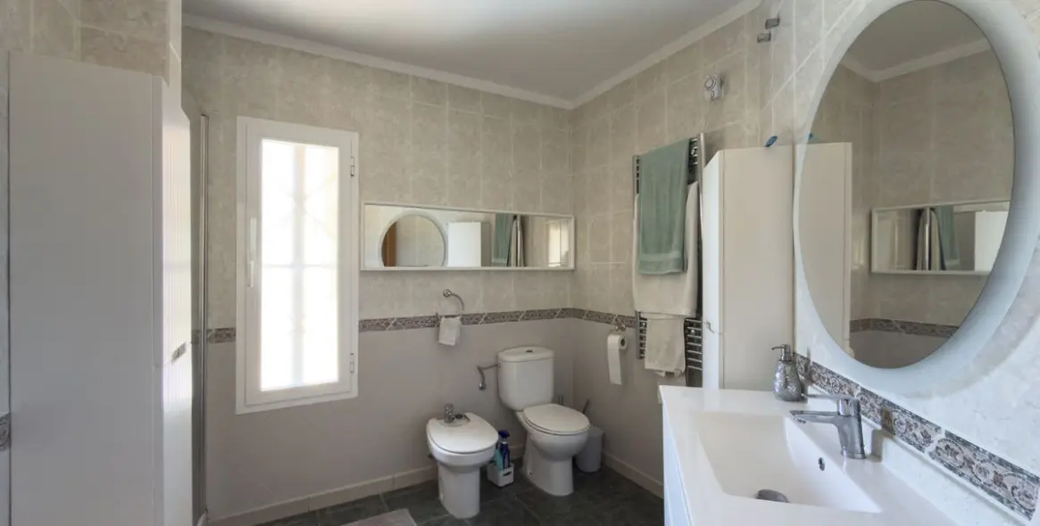 Продажа  отдельно стоящей виллы в Coín 34