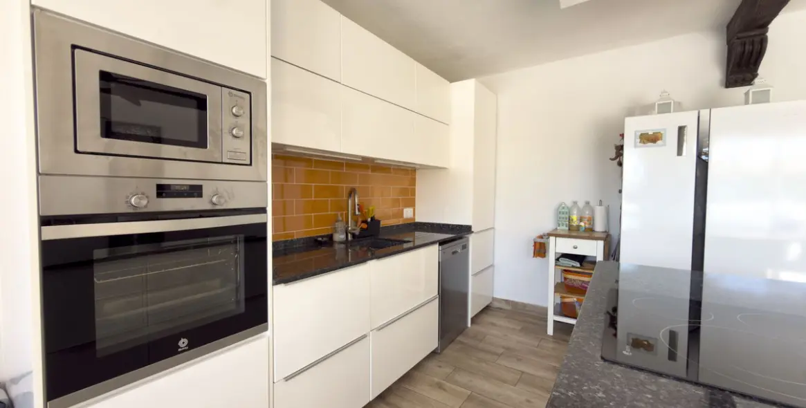 Продажа  отдельно стоящей виллы в Coín 40