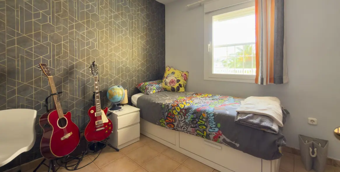 Продажа  отдельно стоящей виллы в Coín 42