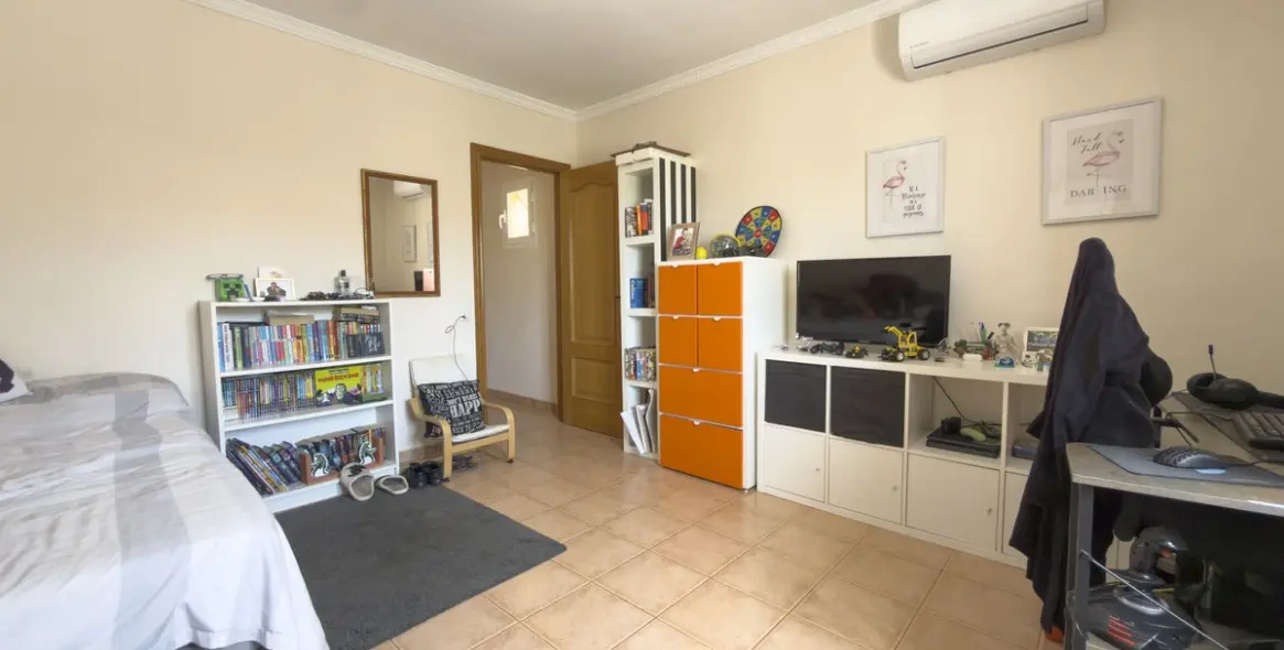 Продажа  отдельно стоящей виллы в Coín 45