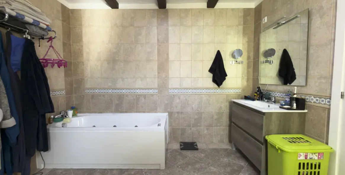 Продажа  отдельно стоящей виллы в Coín 53