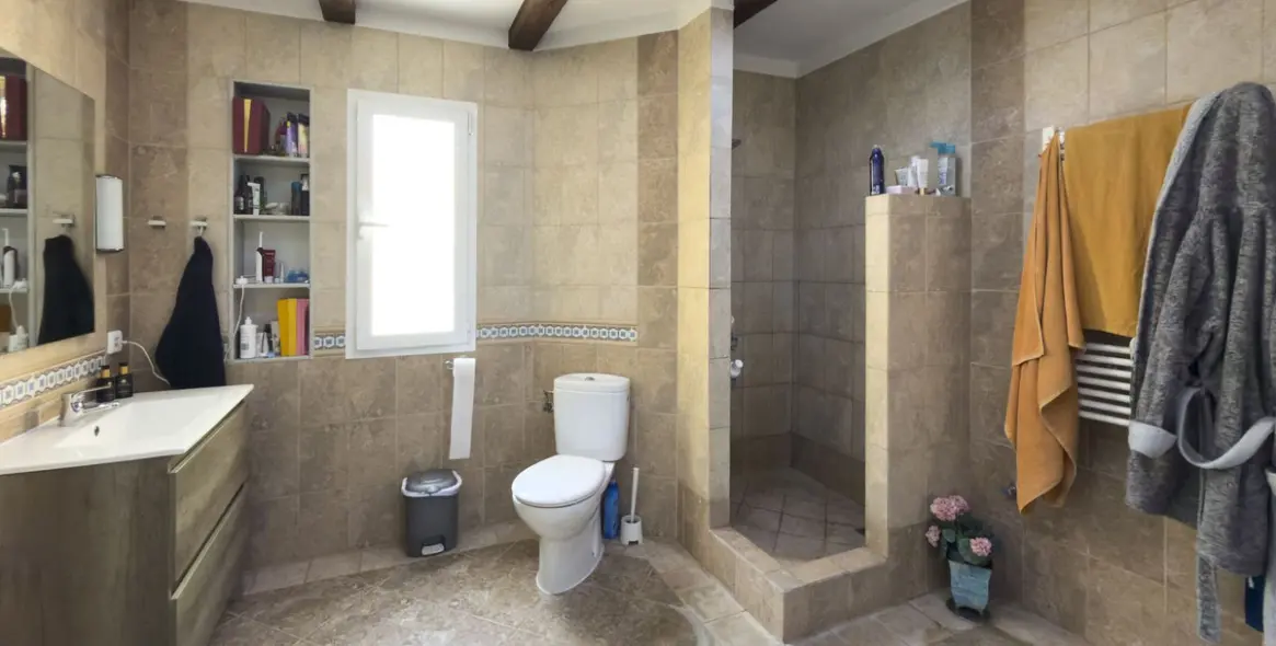 Продажа  отдельно стоящей виллы в Coín 54