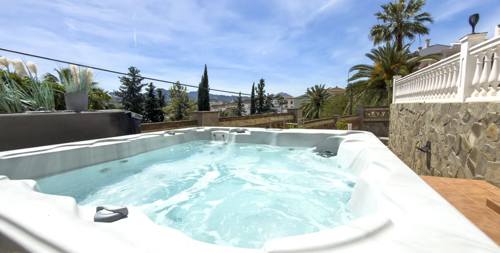 Venta de villa independiente en Coín 3