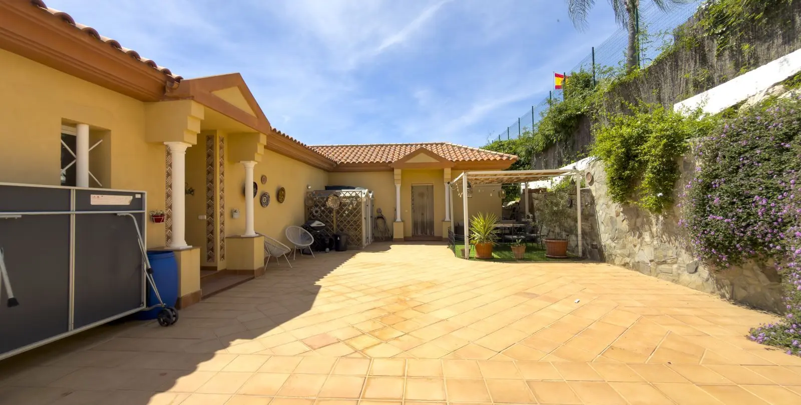Venta de villa independiente en Coín 4