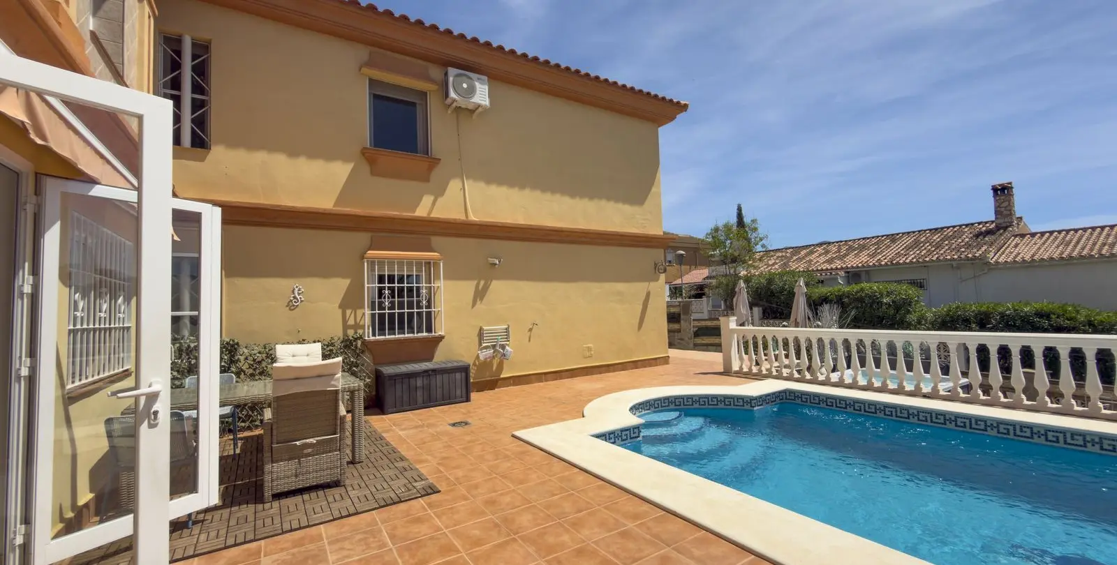 Venta de villa independiente en Coín 59