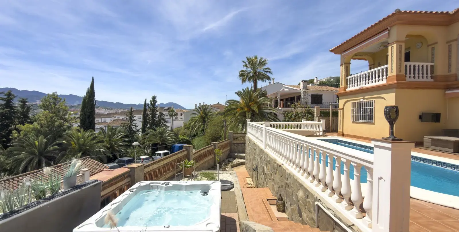 Venta de villa independiente en Coín 65