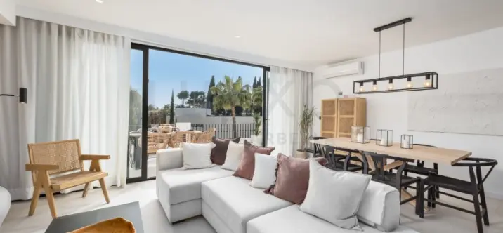 Venta de adosado en Nueva Andalucía 0