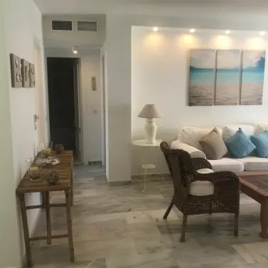 Long-term rent of penthouse duplex in Estepona