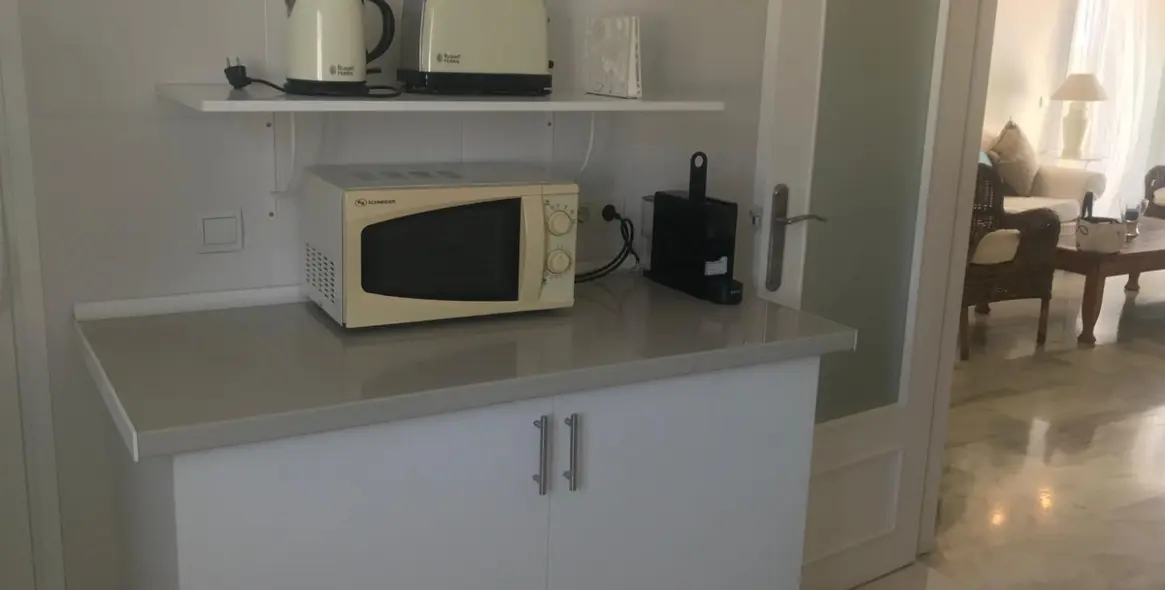 Long-term rent of penthouse duplex in Estepona 10