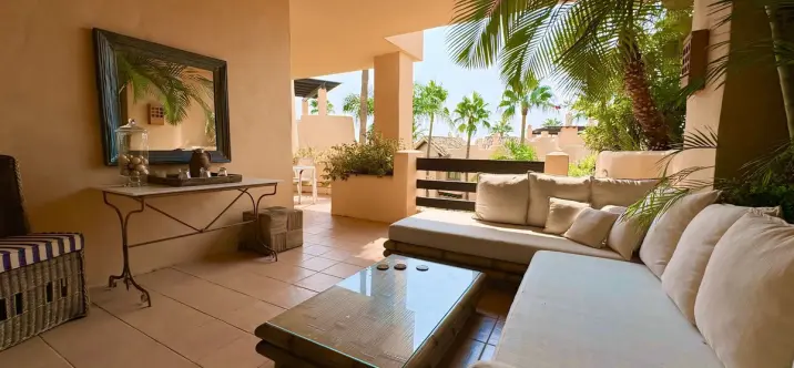 Alquiler a largo plazo de apartamento en planta media en Sierra Blanca 2