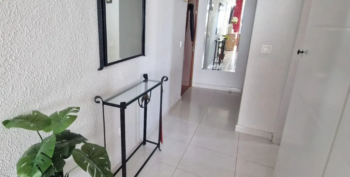 Продажа апартаментов на среднем этаже в Fuengirola 12