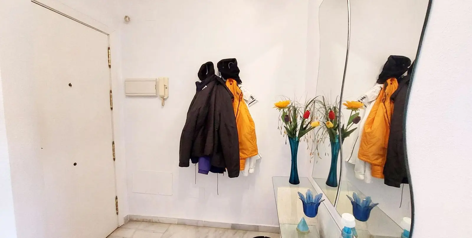 Sale of middle floor apartment in Torremolinos 21
