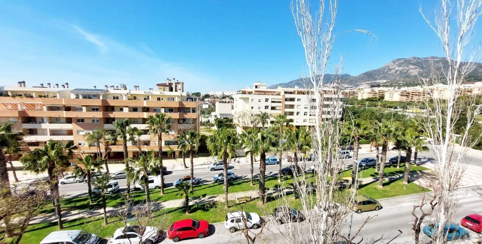 Sale of middle floor apartment in Torremolinos 25