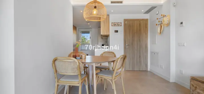Sale of middle floor apartment in Mijas Costa 0