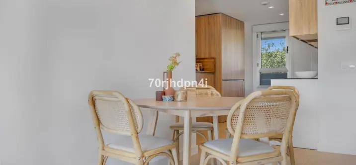 Sale of middle floor apartment in Mijas Costa 2