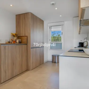 Sale of middle floor apartment in Mijas Costa