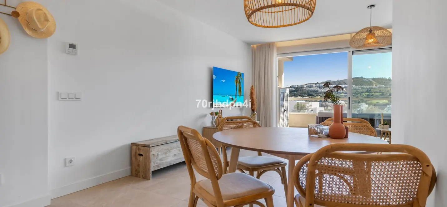 Sale of middle floor apartment in Mijas 4