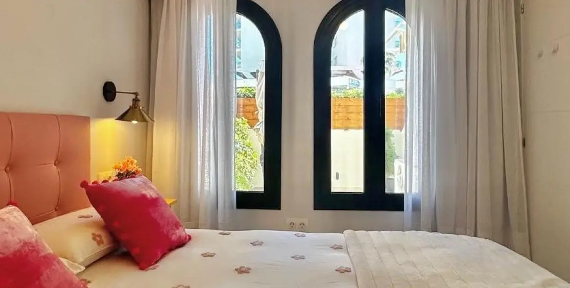 Sale of ground floor apartment in Los Alamos 22