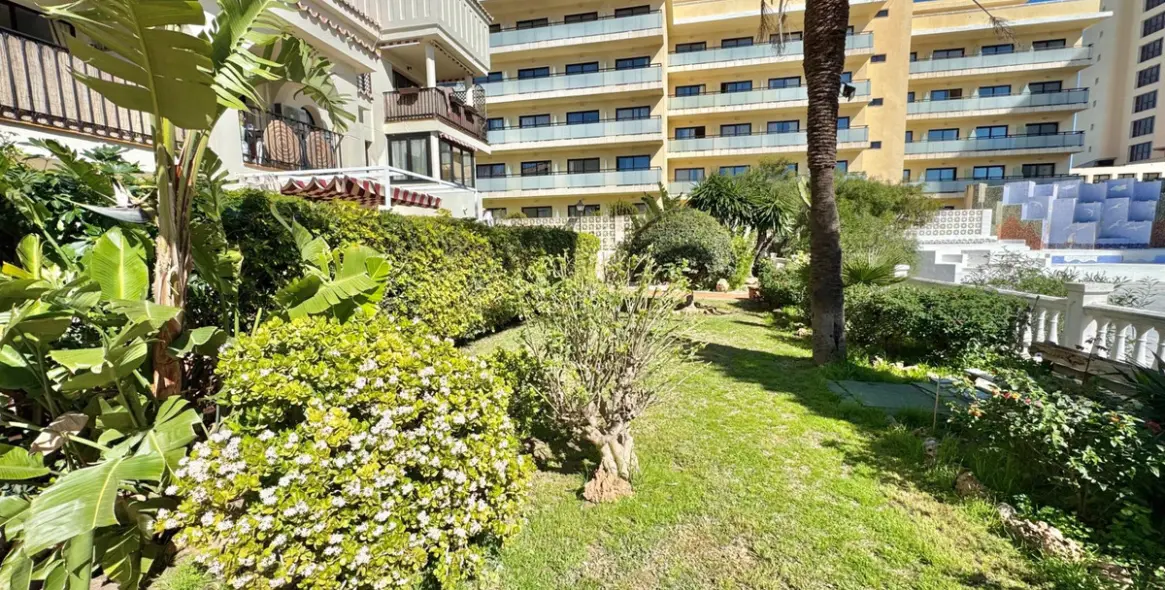 Sale of ground floor apartment in Los Alamos 39