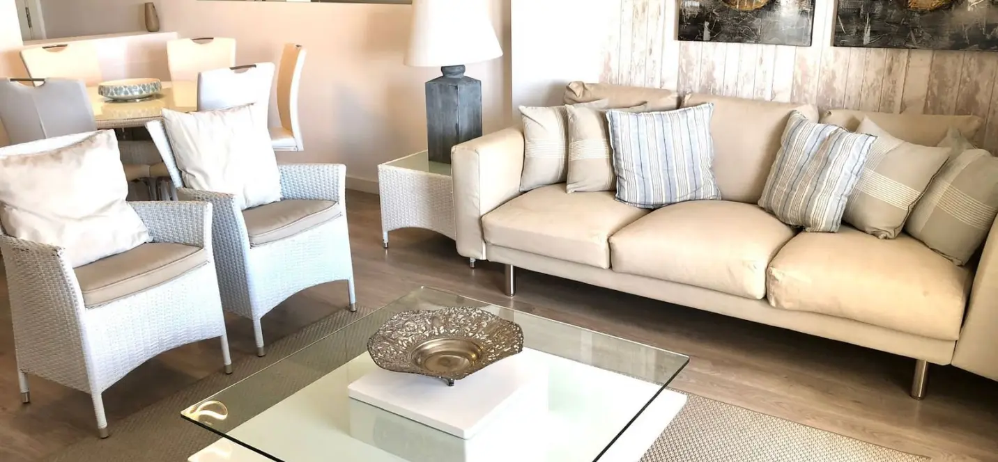 Sale of penthouse in Nueva Andalucía 3