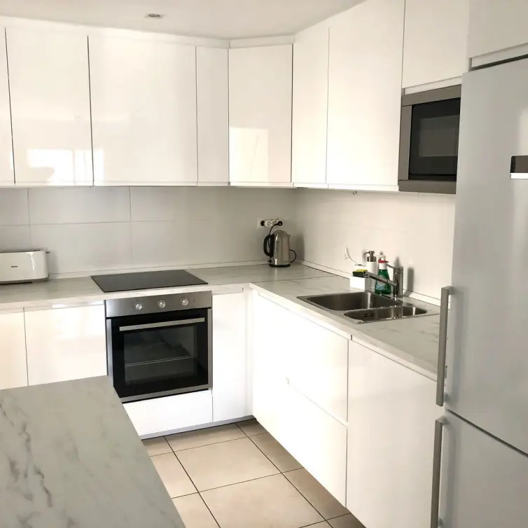 Sale of penthouse in Nueva Andalucía