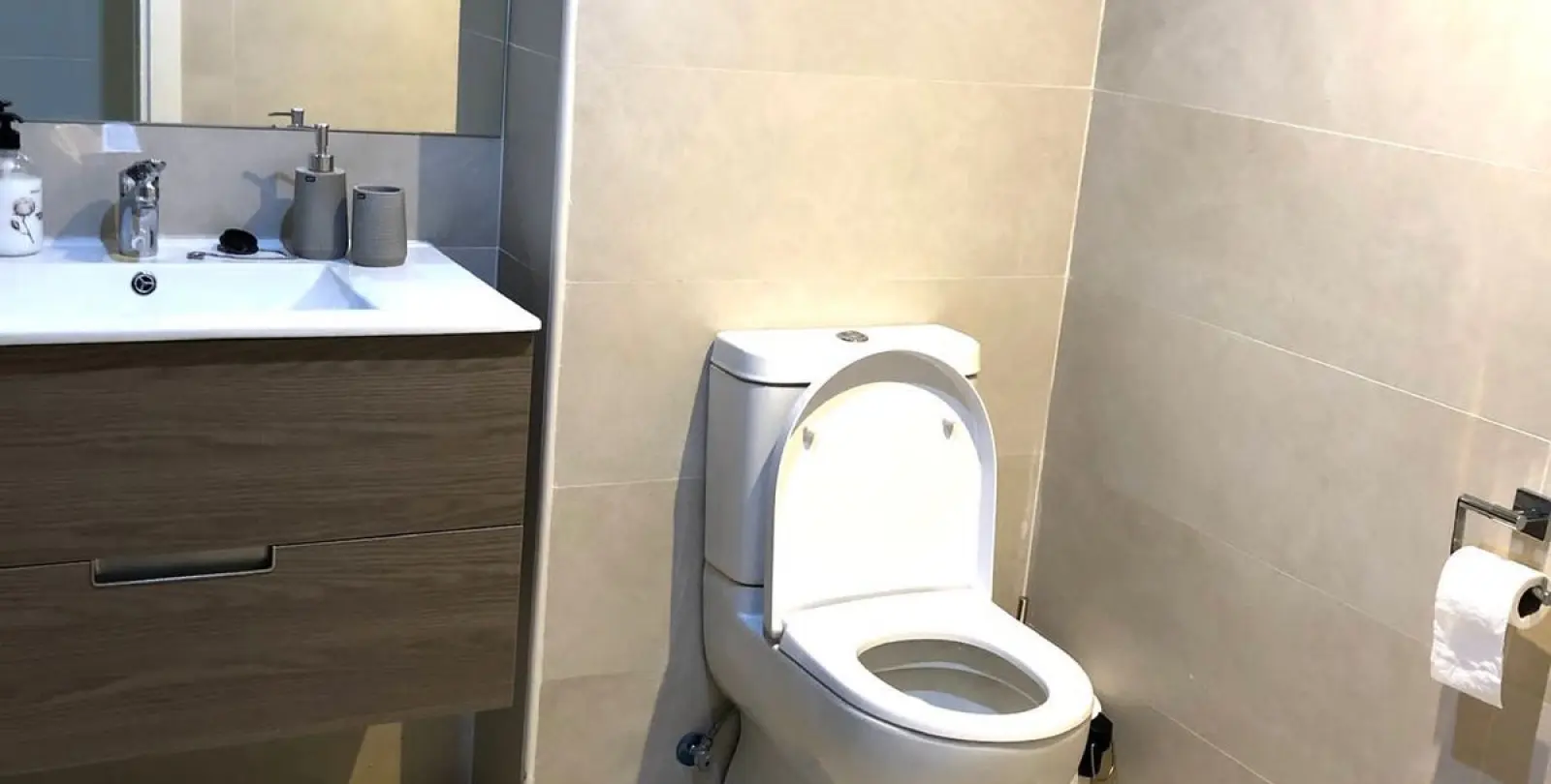 Sale of penthouse in Nueva Andalucía 18