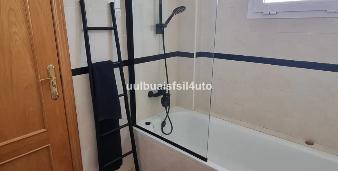 Alquiler a largo plazo de adosado en Nueva Andalucía 21