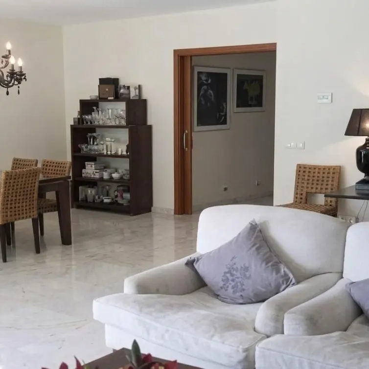 Sale of penthouse in Marbella