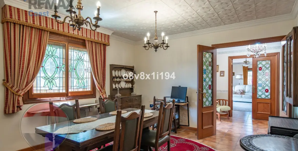 Sale of detached villa in Chilches 12