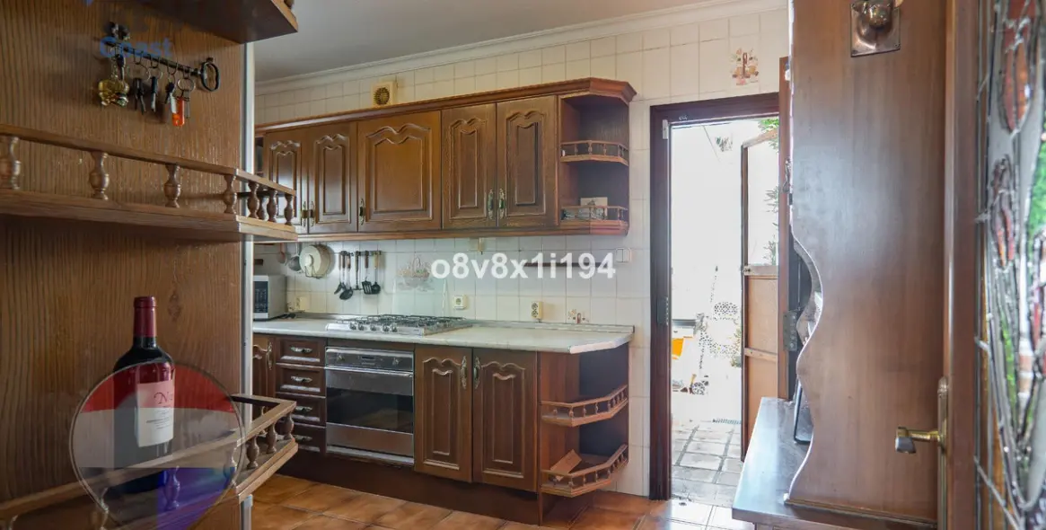 Sale of detached villa in Chilches 25