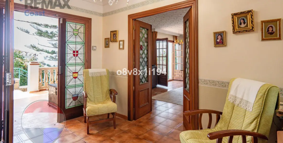Sale of detached villa in Chilches 29